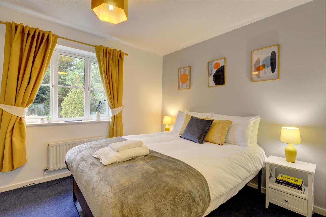 Modern 2 Bed House Sleeps 6 Southam Town Centre - Inspire Homes Ltd Bagian luar foto